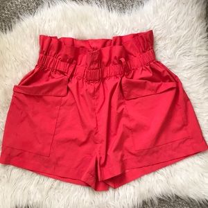 High-waisted Ruffled Shorts